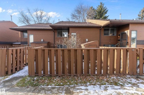 3415 48 Street, Edmonton, AB - Outdoor