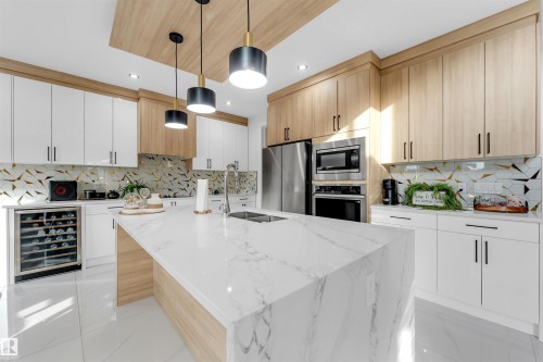 3822 42 Avenue, Beaumont, AB - Indoor Photo Showing Kitchen With Double Sink With Upgraded Kitchen