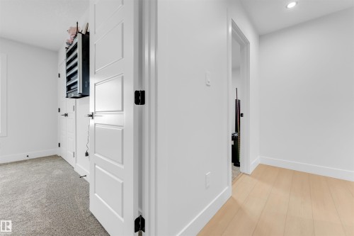 3822 42 Avenue, Beaumont, AB - Indoor Photo Showing Other Room