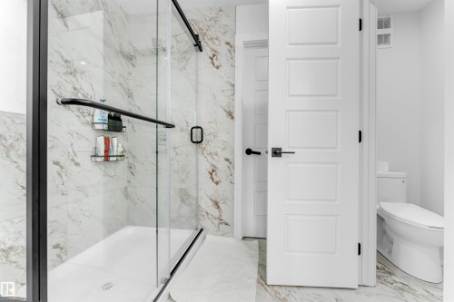 3822 42 Avenue, Beaumont, AB - Indoor Photo Showing Bathroom