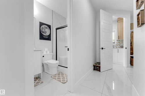 3822 42 Avenue, Beaumont, AB - Indoor Photo Showing Bathroom