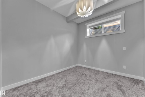 728 177 Street, Edmonton, AB - Indoor Photo Showing Other Room