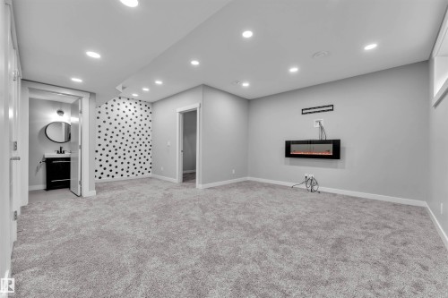 728 177 Street, Edmonton, AB - Indoor