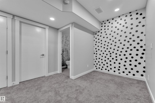 728 177 Street, Edmonton, AB - Indoor Photo Showing Other Room