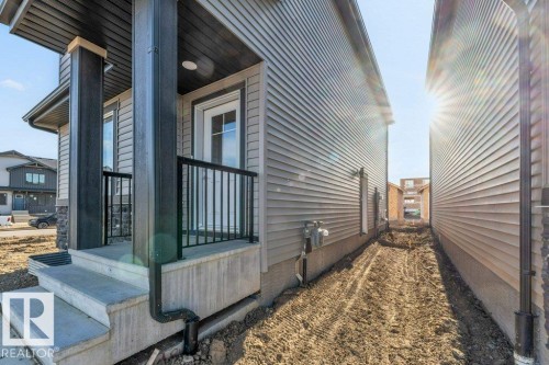 1007 Aster Boulevard, Edmonton, AB - Outdoor With Exterior