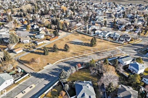 22 Lakewood Cove N, Spruce Grove, AB - Outdoor With View