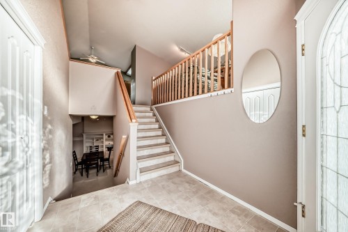 22 Lakewood Cove N, Spruce Grove, AB - Indoor Photo Showing Other Room