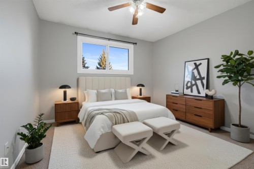 743 Clareview Road, Edmonton, AB - Indoor Photo Showing Bedroom