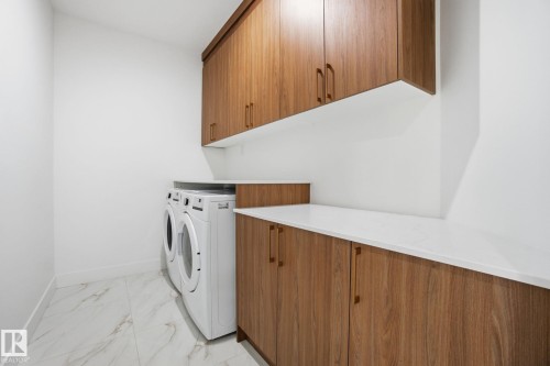 3309 Chernowski Way, Edmonton, AB - Indoor Photo Showing Laundry Room