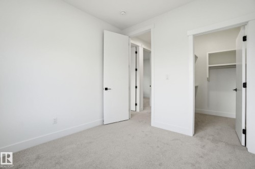 3309 Chernowski Way, Edmonton, AB - Indoor Photo Showing Other Room