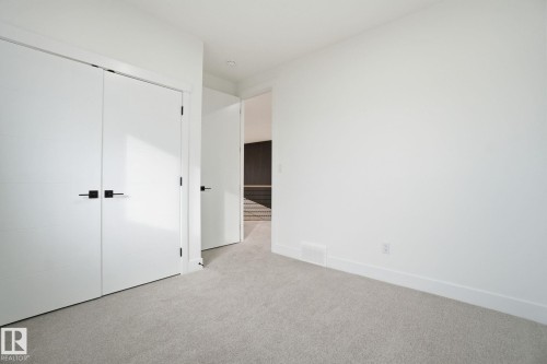 3294 Chernowski Way, Edmonton, AB - Indoor Photo Showing Other Room