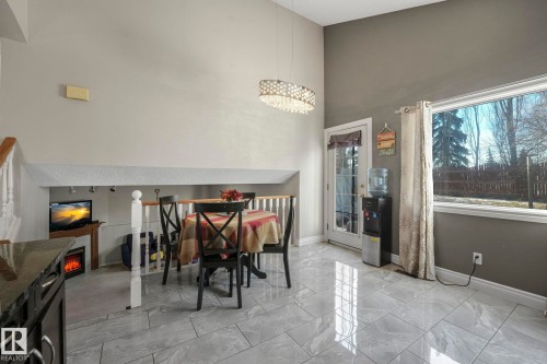 9540 177 Avenue, Edmonton, AB - Indoor Photo Showing Other Room