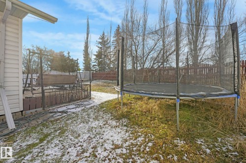 9540 177 Avenue, Edmonton, AB - Outdoor