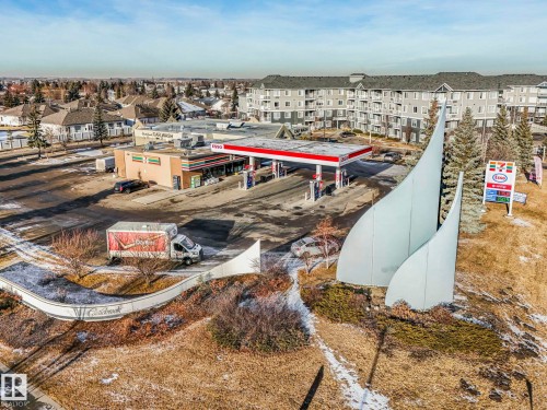 9540 177 Avenue, Edmonton, AB - Outdoor With View