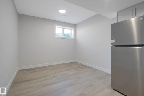 374 Bluff Cove, Leduc, AB - Indoor Photo Showing Other Room