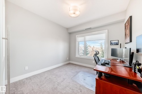 307 528 Griesbach Parade, Edmonton, AB - Indoor Photo Showing Office