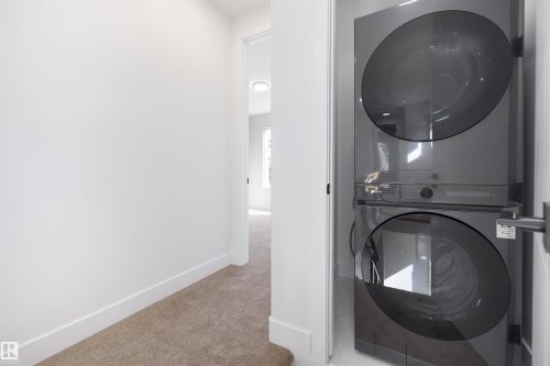 10711 52 Street, Edmonton, AB - Indoor Photo Showing Laundry Room