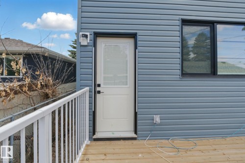 10711 52 Street, Edmonton, AB - Outdoor With Exterior