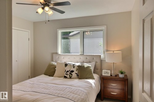 11512 67 Street, Edmonton, AB - Indoor Photo Showing Bedroom