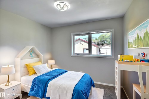 11512 67 Street, Edmonton, AB - Indoor Photo Showing Bedroom