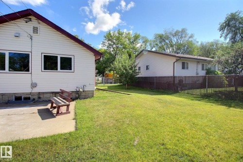 11512 67 Street, Edmonton, AB - Outdoor