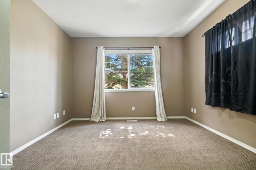 21-671 Silver Berry Road, Edmonton, AB - Indoor Photo Showing Other Room
