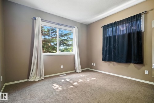 21-671 Silver Berry Road, Edmonton, AB - Indoor Photo Showing Other Room
