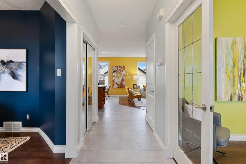 4992 Thibault Way, Edmonton, AB - Indoor Photo Showing Other Room