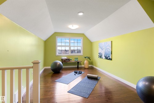4992 Thibault Way, Edmonton, AB - Indoor