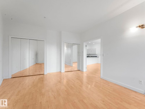 105 11415 100 Avenue, Edmonton, AB - Indoor Photo Showing Other Room