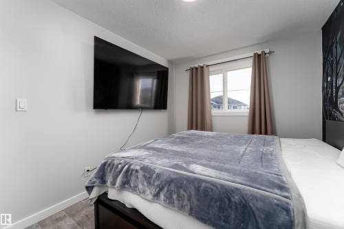 5439 Chappelle Road, Edmonton, AB - Indoor Photo Showing Bedroom
