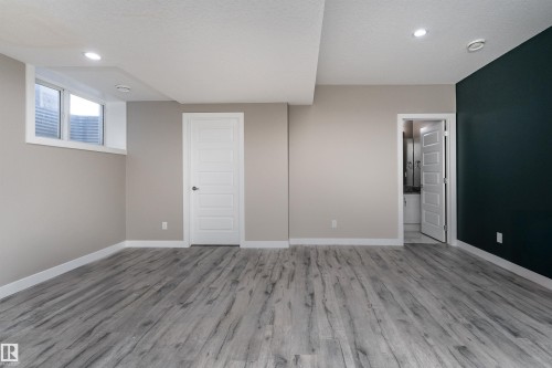 5439 Chappelle Road, Edmonton, AB - Indoor Photo Showing Other Room