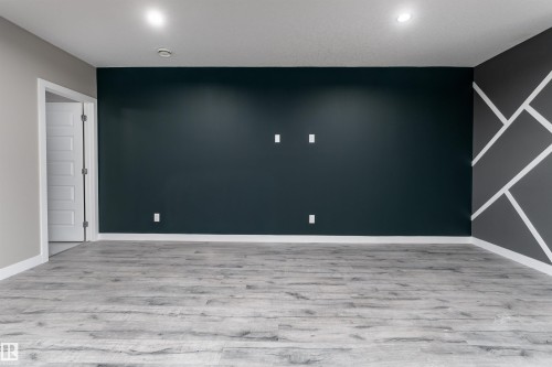 5439 Chappelle Road, Edmonton, AB - Indoor Photo Showing Other Room