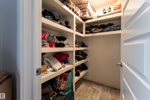 5439 Chappelle Road, Edmonton, AB - Indoor With Storage