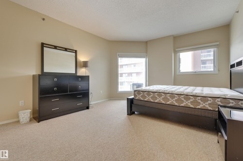501 9708 110 Street, Edmonton, AB - Indoor Photo Showing Bedroom