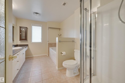 501 9708 110 Street, Edmonton, AB - Indoor Photo Showing Bathroom