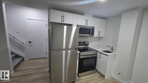 Basement 336 Munn Way, Leduc, AB - Indoor Photo Showing Kitchen
