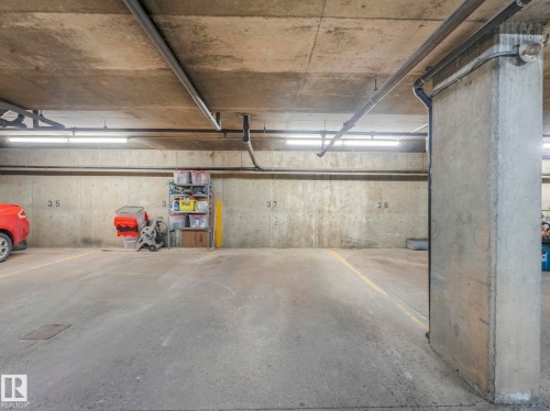107 10421 93 Street, Edmonton, AB - Indoor Photo Showing Garage