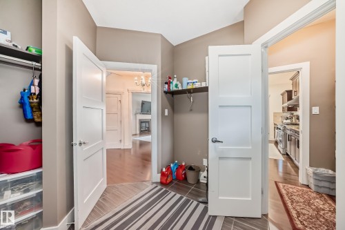3503 Goodridge Bay Nw, Edmonton, AB - Indoor Photo Showing Other Room