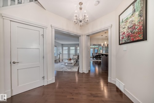 3503 Goodridge Bay Nw, Edmonton, AB - Indoor Photo Showing Other Room