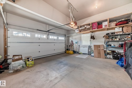 3503 Goodridge Bay Nw, Edmonton, AB - Indoor Photo Showing Garage