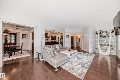 3503 Goodridge Bay Nw, Edmonton, AB - Indoor