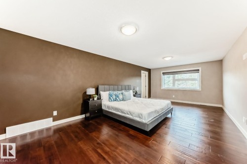 10 Legacy Terrace, St. Albert, AB - Indoor Photo Showing Bedroom