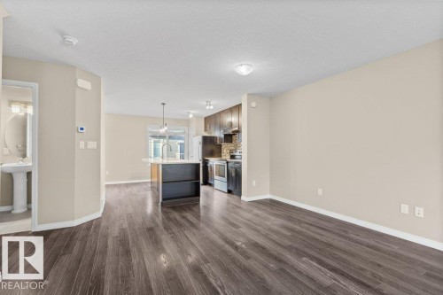 24 4850 Terwillegar Common, Edmonton, AB - Indoor