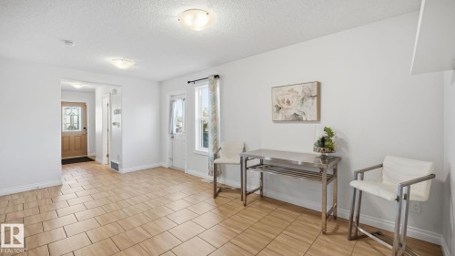 14903 109 Avenue, Edmonton, AB - Indoor Photo Showing Other Room