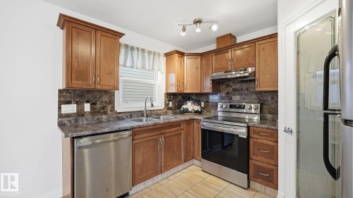 14903 109 Avenue, Edmonton, AB - Indoor Photo Showing Kitchen With Double Sink