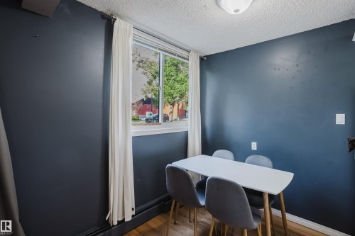 106 11217 103 Avenue, Edmonton, AB - Indoor