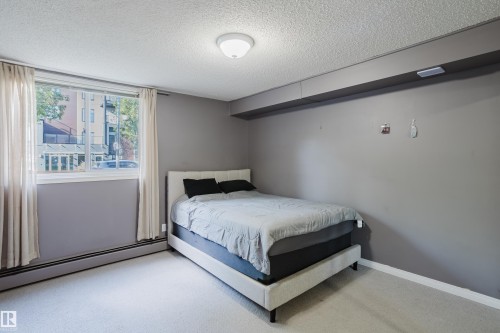 106 11217 103 Avenue, Edmonton, AB - Indoor Photo Showing Bedroom