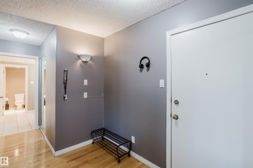 106 11217 103 Avenue, Edmonton, AB - Indoor Photo Showing Other Room