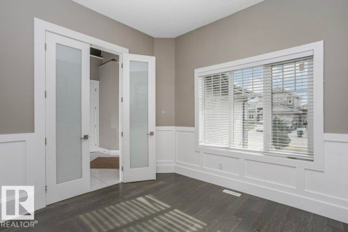 2453 Ashcraft Crescent, Edmonton, AB - Indoor Photo Showing Other Room